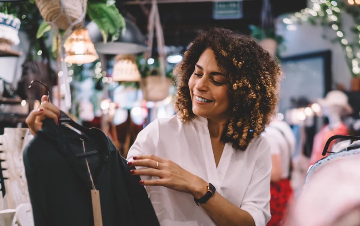 Best Strategies for Customer Loyalty in a Noisy World